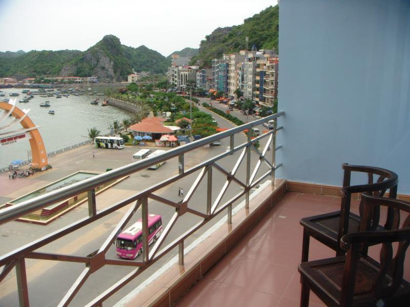 Full Moon Party Hotel 海防 外观 照片