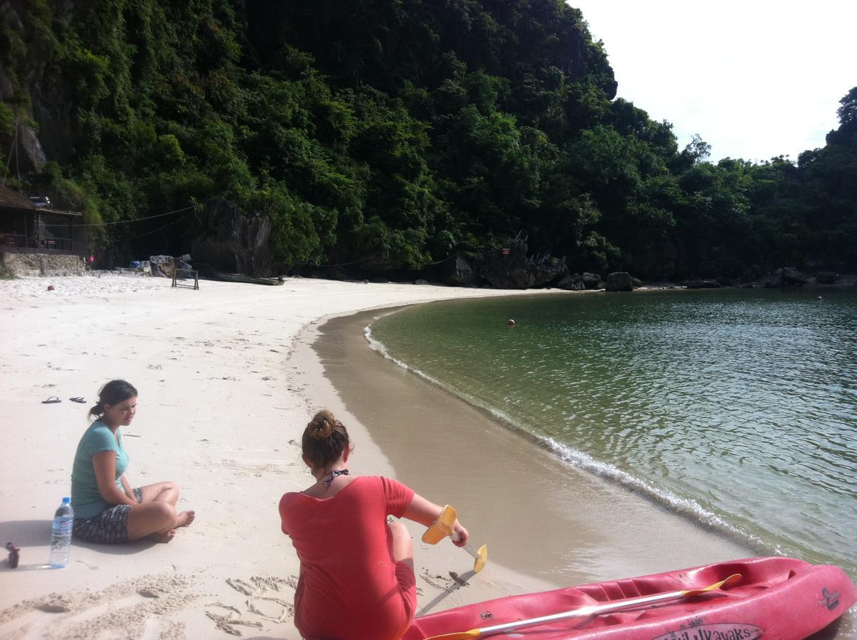 Full Moon Party Hotel 海防 外观 照片