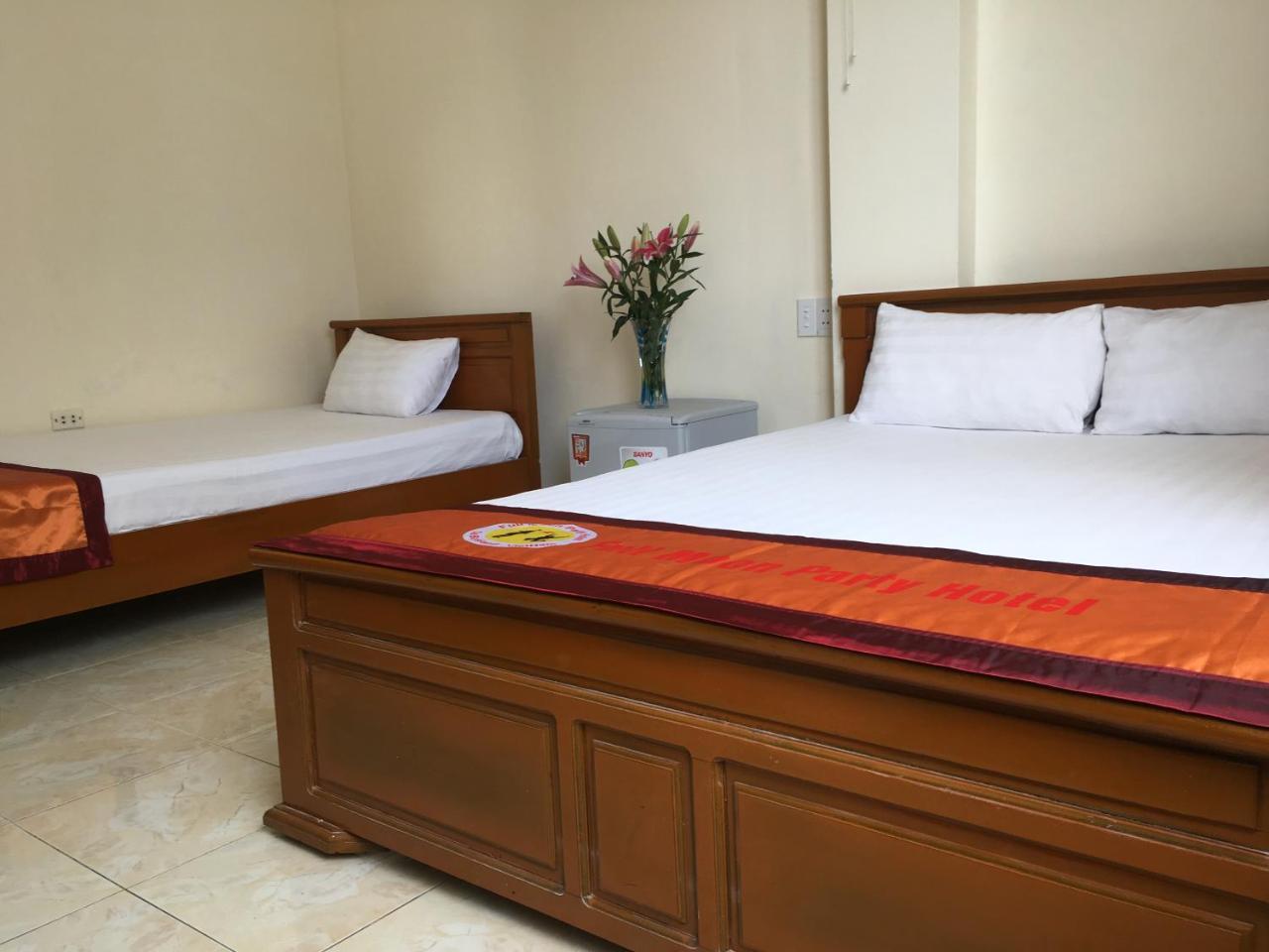 Full Moon Party Hotel 海防 外观 照片