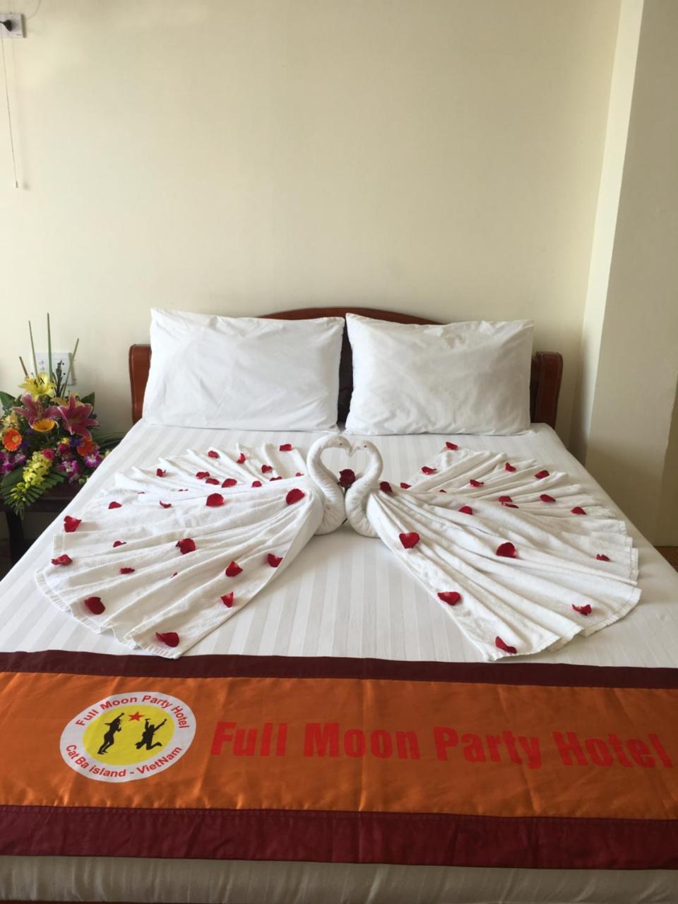 Full Moon Party Hotel 海防 外观 照片